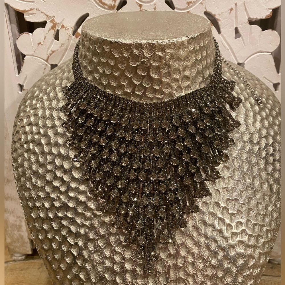 Rhinestone necklace, adjustable